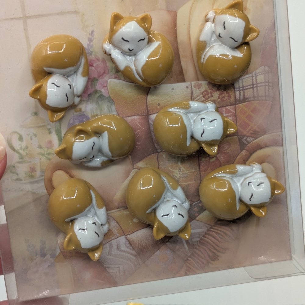 Push Pins Cat Set Of 8 New